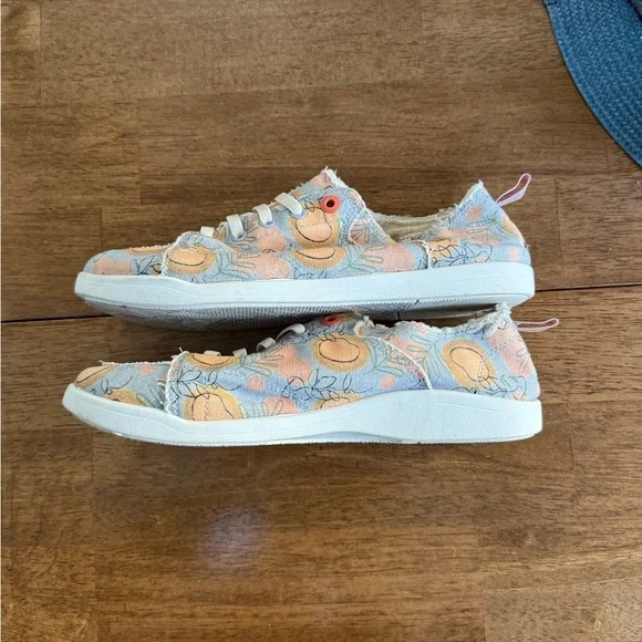 Vionic Beach Pismo Slip-on Sneakers in Pastel Blue and Peach- size 9. EUC - Picture 9 of 12